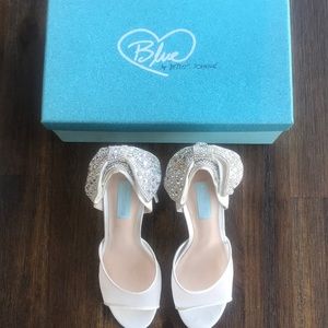 Blue by Betsey Johnson Ivory Blaze Stilettos